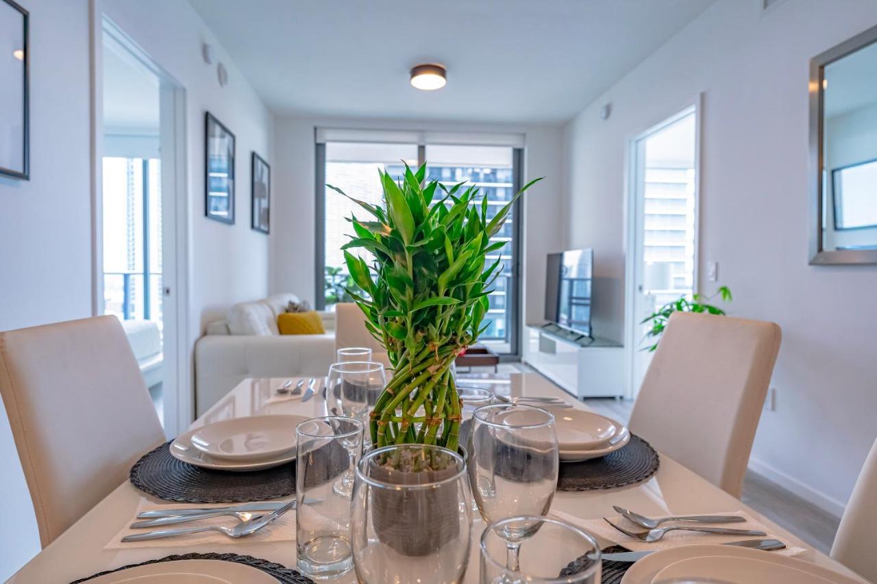 Luxurious 2-Bed Apartment With Breathtaking Bay Views!! マイアミ エクステリア 写真