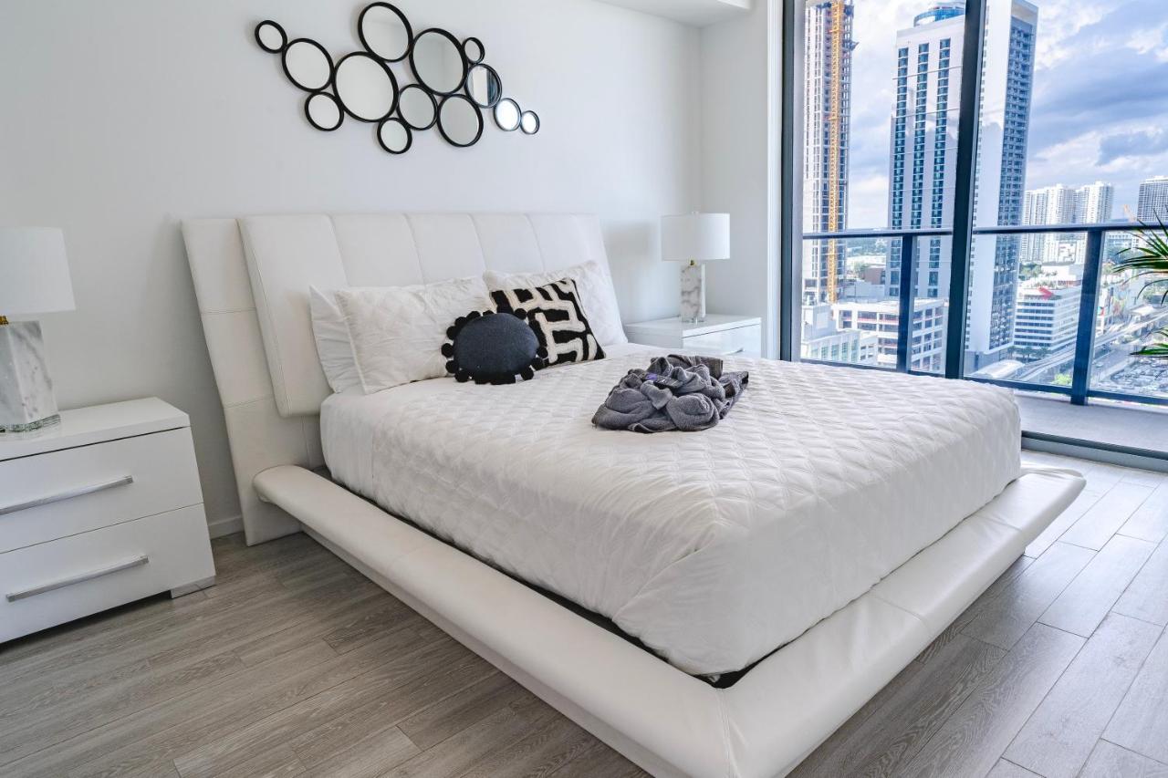 Luxurious 2-Bed Apartment With Breathtaking Bay Views!! マイアミ エクステリア 写真