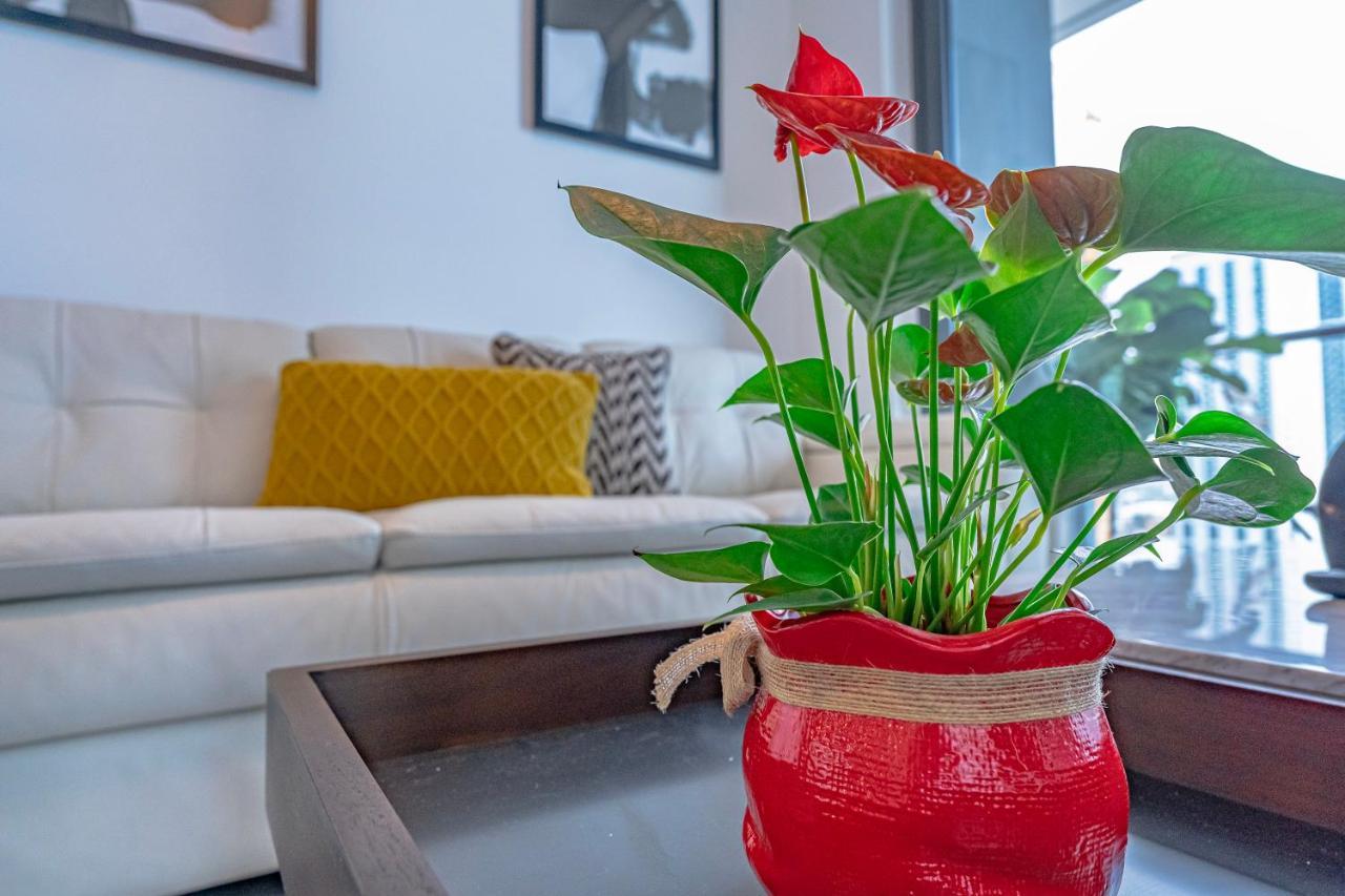 Luxurious 2-Bed Apartment With Breathtaking Bay Views!! マイアミ エクステリア 写真